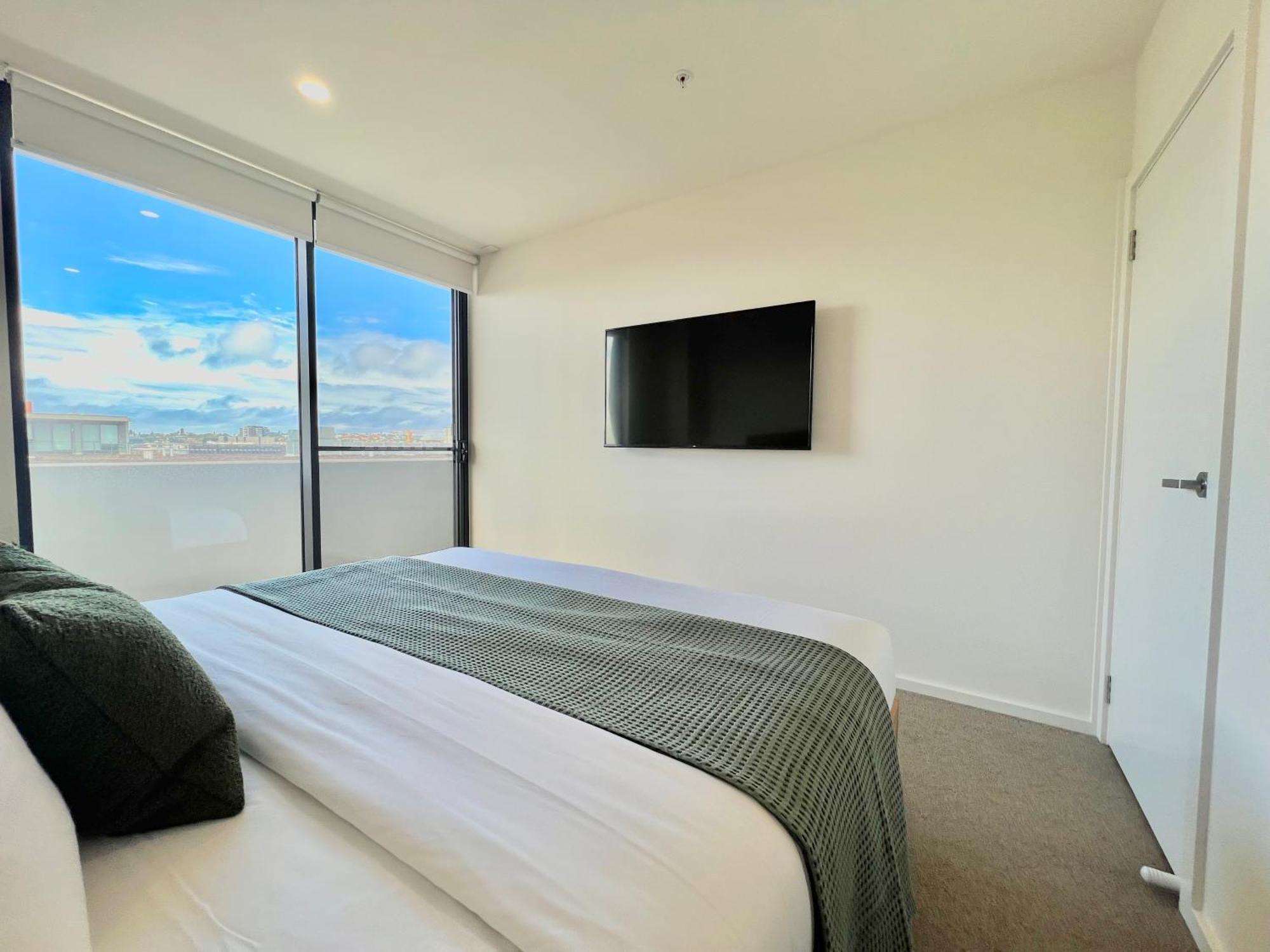 Harbour Towers, Newcastle'S Elite Apartment Stays, Free Parking & Tram Access Экстерьер фото