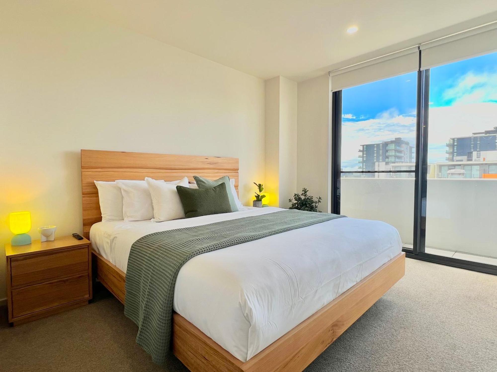 Harbour Towers, Newcastle'S Elite Apartment Stays, Free Parking & Tram Access Экстерьер фото