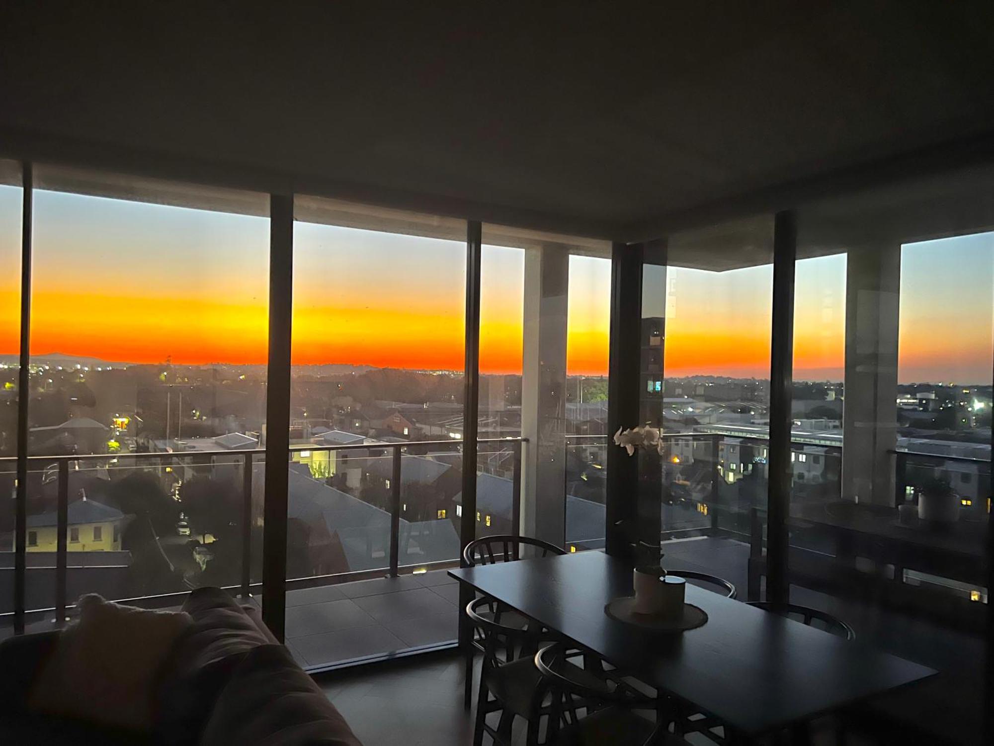 Harbour Towers, Newcastle'S Elite Apartment Stays, Free Parking & Tram Access Экстерьер фото