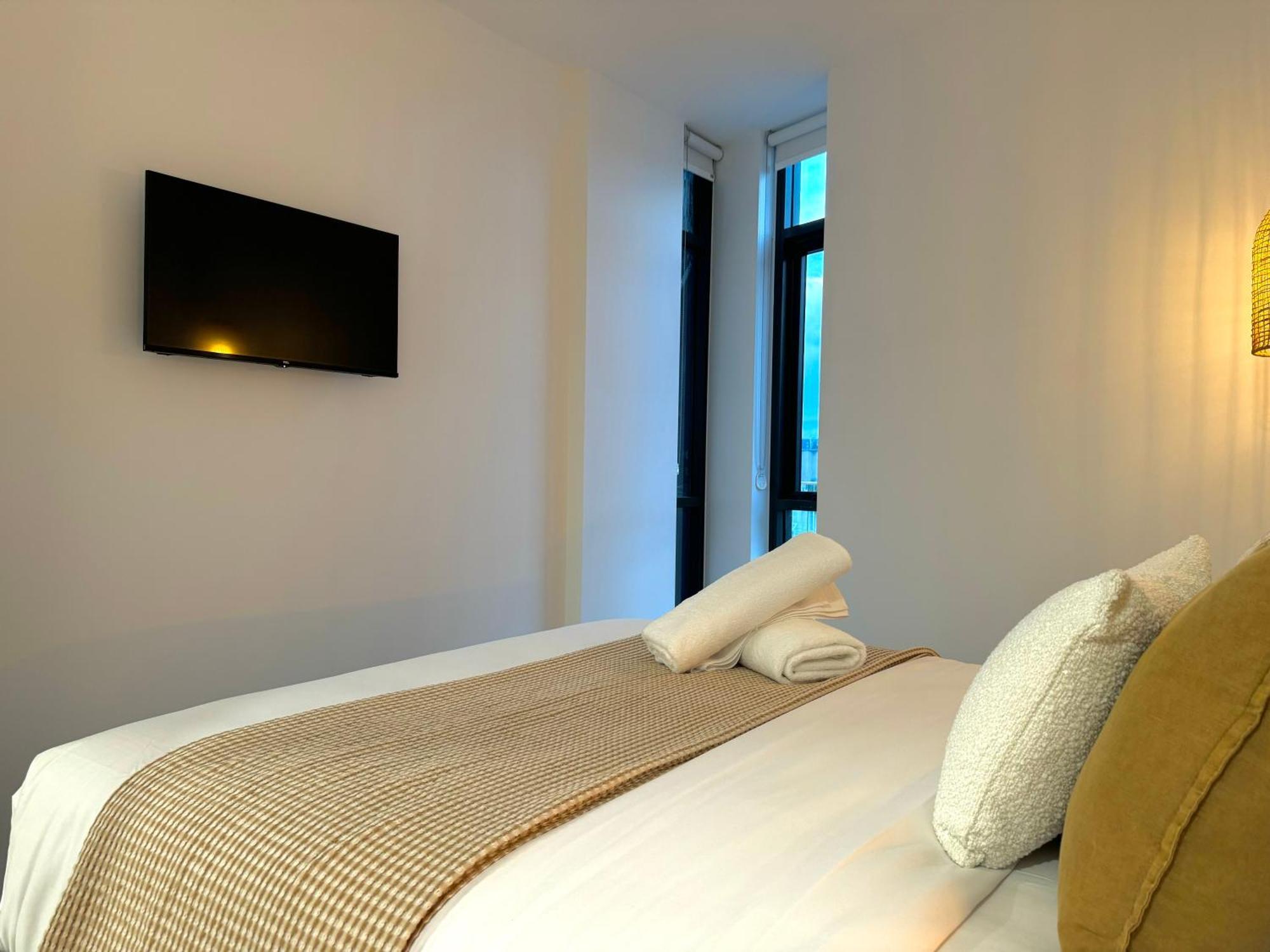 Harbour Towers, Newcastle'S Elite Apartment Stays, Free Parking & Tram Access Экстерьер фото
